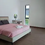 2 Room Forest City Villa Near Golf Resort W Netflix