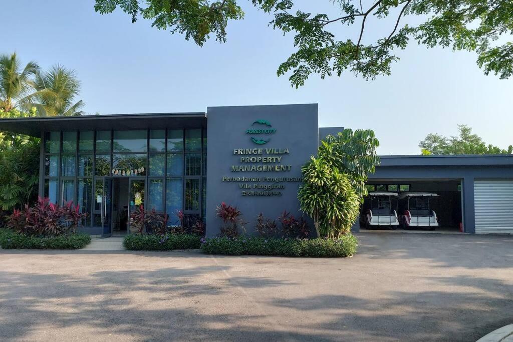 2 Forest City Near Golf W Netflix Johor Bahru