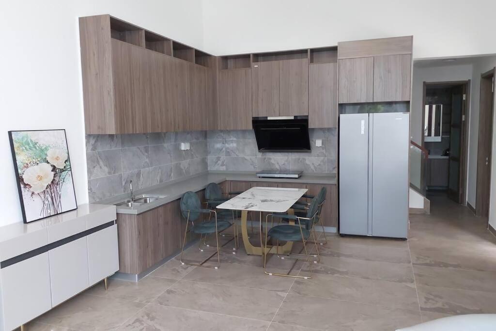 2 Forest City Near Golf W Netflix Villa Johor Bahru